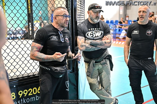 2025-05-24 Milano in the cage 14 00563 Miscellaneous